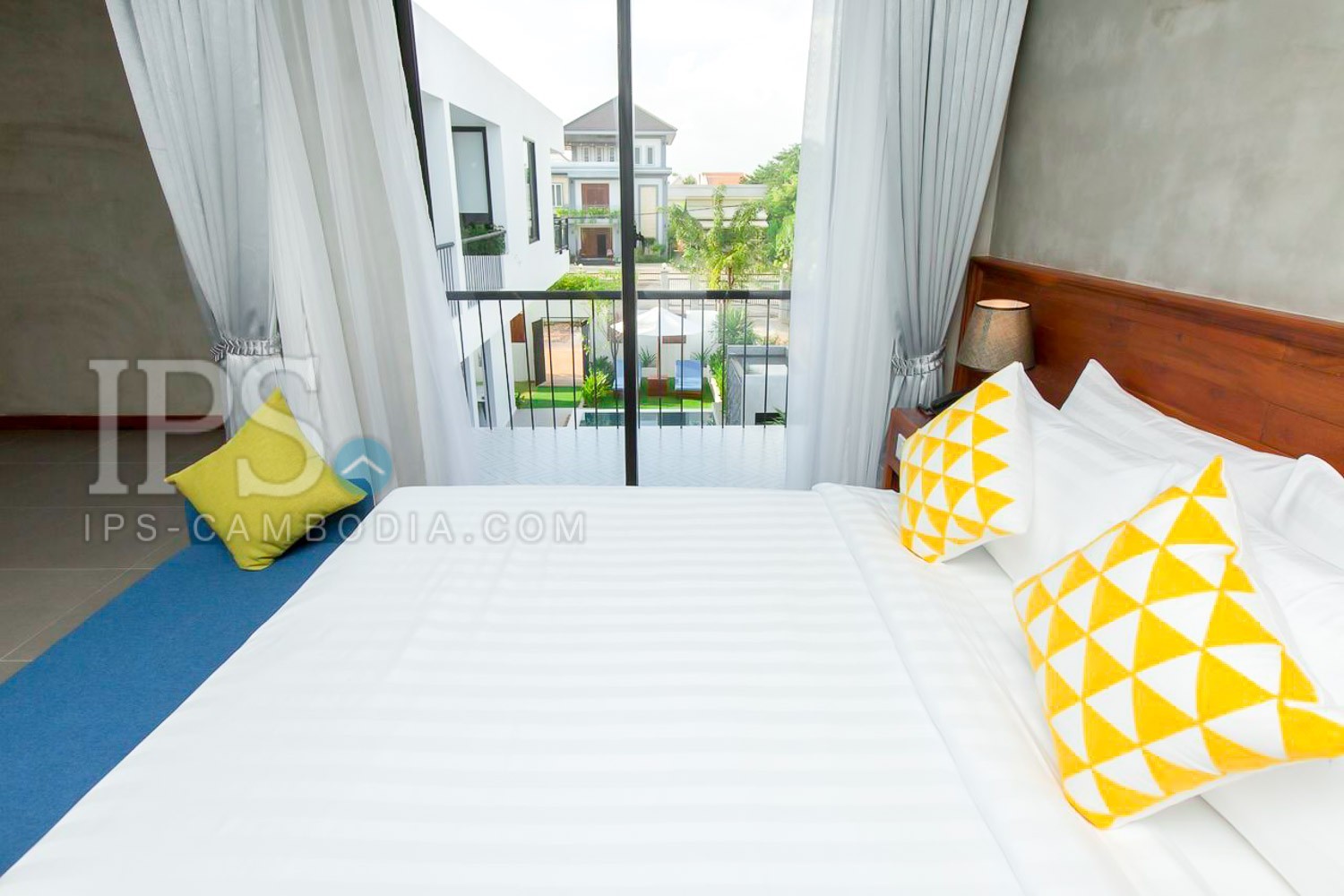 7 Bedroom Boutique Hotel ForRent – Svay Dangkum, Siem Reap