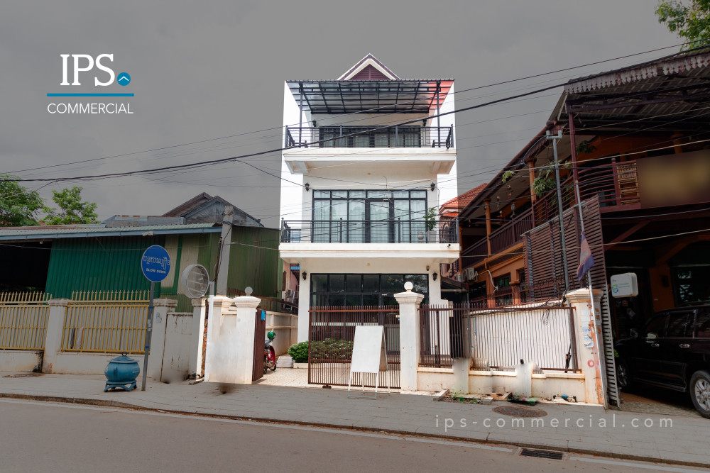 3 Bedroom Shophouse For Rent – Sala Kamreuk, Siem Reap
