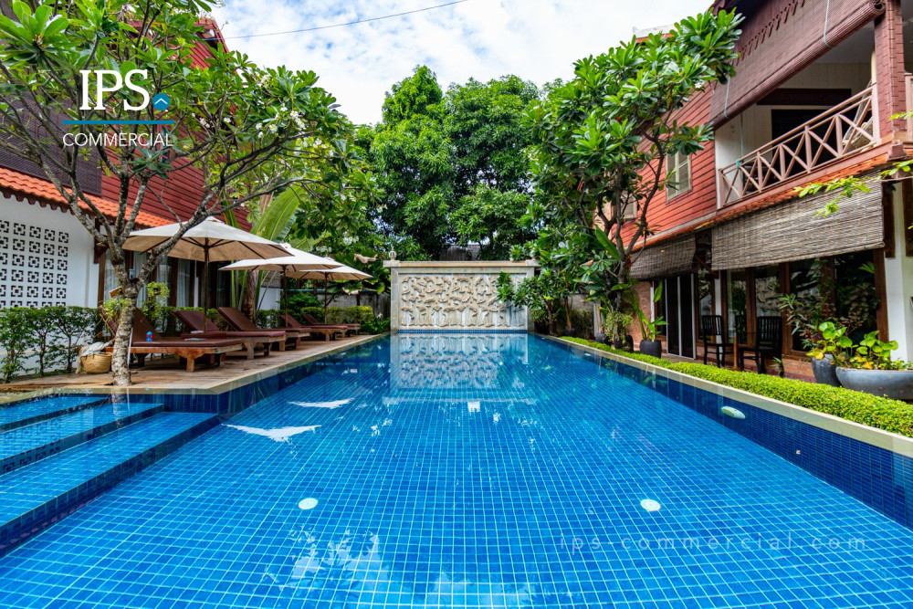 8 Bedroom Vacation Rental Villas For Rent – Sala Kamreuk, Siem Reap
